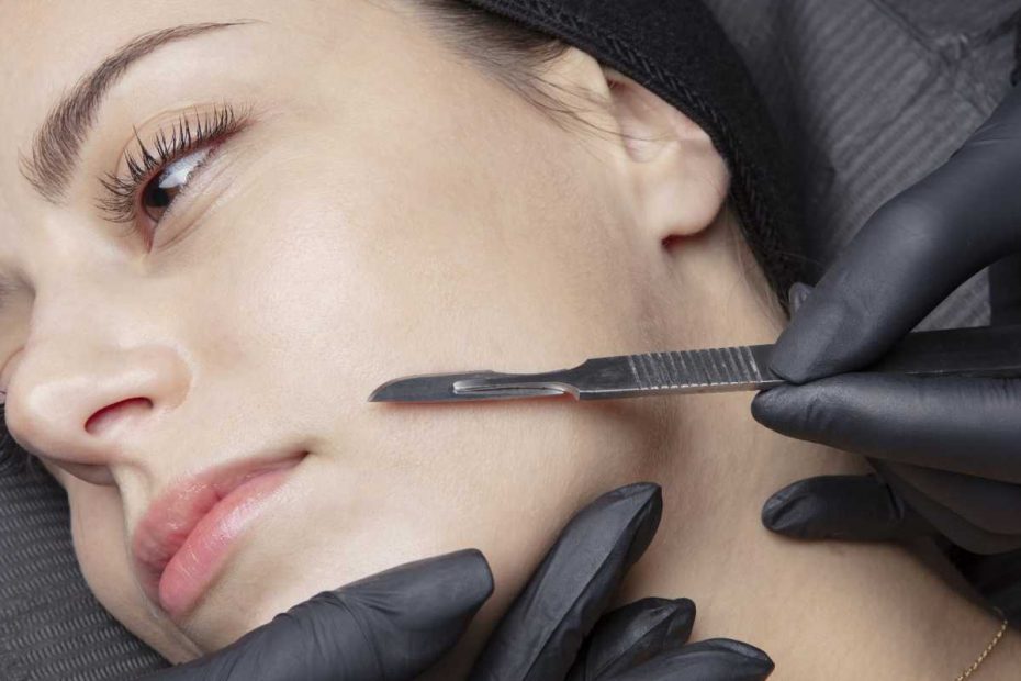 Signature Facial with dermaplaning