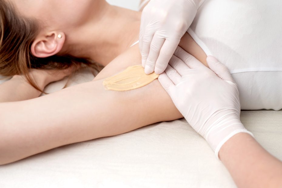 Woman getting her underarms waxed at Linde Esthetics & Wellness Studio in Springfield MO