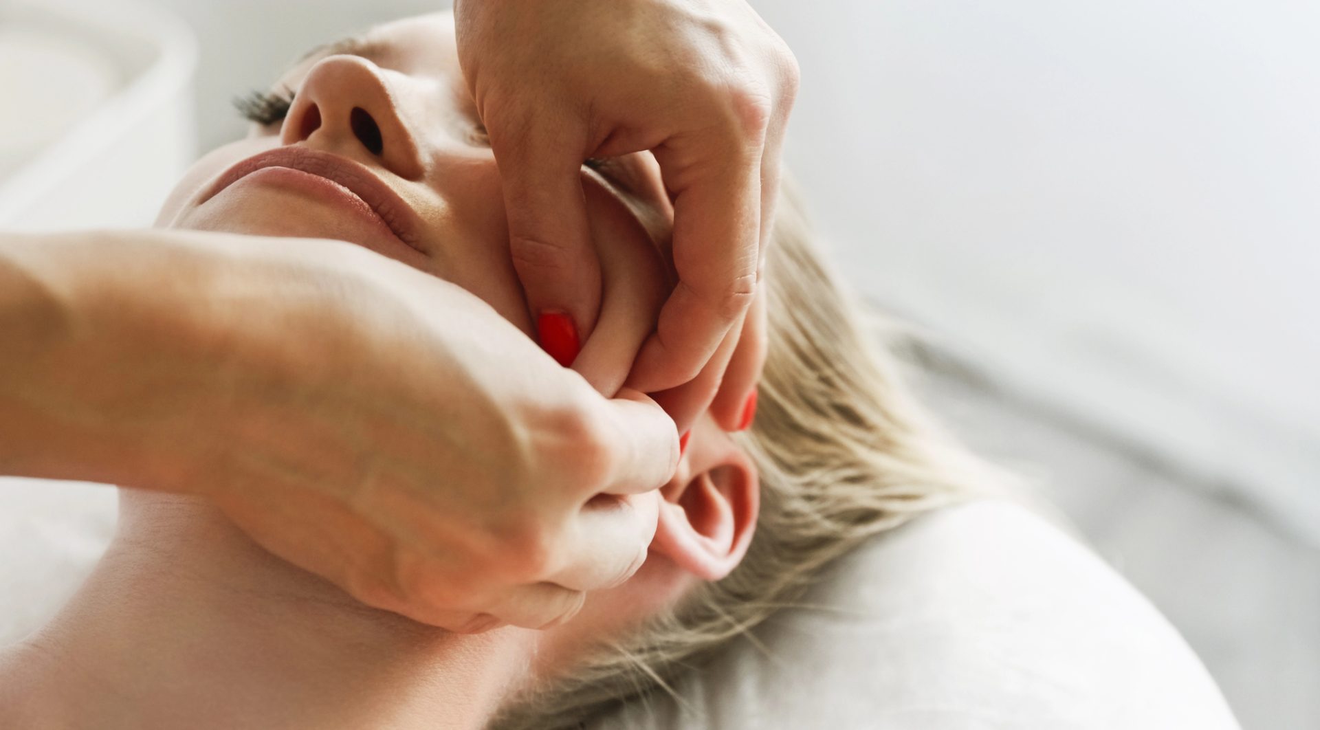 Facial Sculpting massage, linde esthetics & Wellness, springfield MO